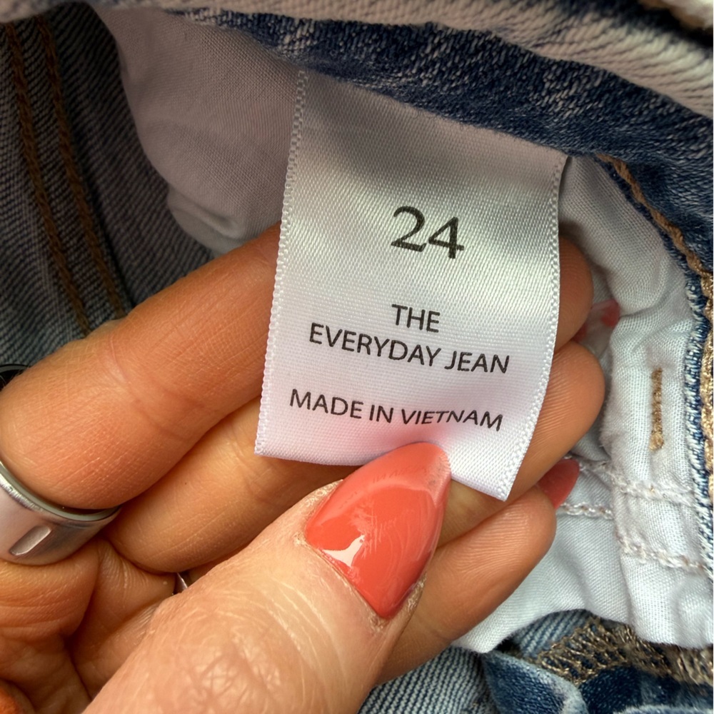Buckle | Willow & Root Jeans size 24 with STRETCH - Picture 7 of 15